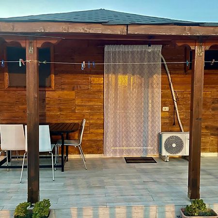 Guest House Dea Vlorë Exterior foto